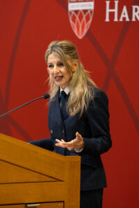 Minister Diaz Perez talking